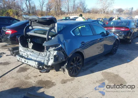 2022 Mazda Mazda3 Carbon Edition z USA, uszkodzony, nr VIN 3MZBPACL5NM300599